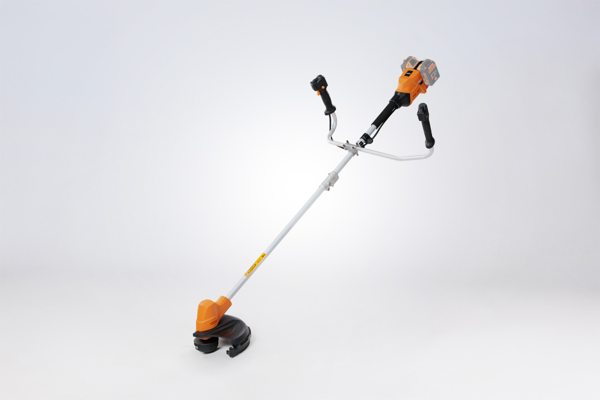 FUSE akumulatorski trimer Villager BC 3140 