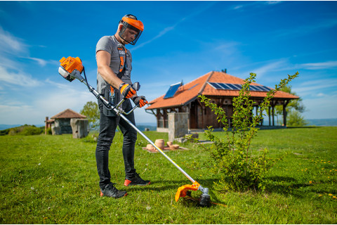 Olakšajte sebi proces košenja uz Villager trimere!