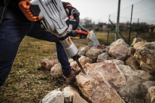 Elektricni cekic Villager VLN 1760