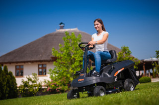 Traktor Villager (Rider) VTR 650