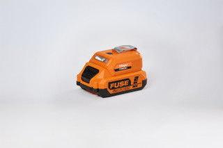 Fuse akumulatorski USB punjac za mobilni telefon VLN 9920