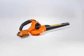 Fuse akumulatorski duvac za lisce VBV 2120