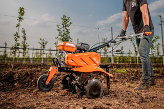 Motorni kultivator Villager Prime VTB 842 