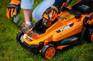 Fuse akumulatorska brushless kosacica Villager Villy 2020 E-1BCB