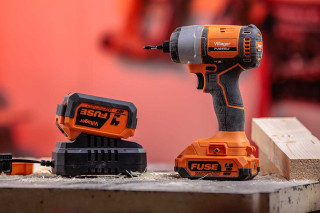 FUSE akumulatorski brushless udarni zavrtač VPL 8420