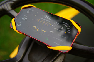 Akumulatorski traktor kosačica Stiga Estate 384 E 