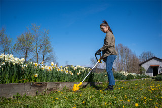 Akumulatorski trimer za travu Stiga GT 100e Kit (sa punjačem i baterijom)
