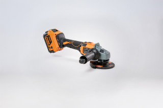 FUSE akumulatorska brushless ugaona brusilica Villager VLP 4420