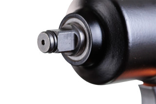 Pneumatski udarni odvijač Villager VAT IW 800 