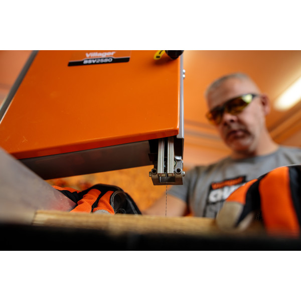 ELEKTRICNA TRACNATESTERA VILLAGER BSV 2580 