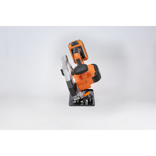 Fuse akumulatorska brushless rucna kruzna testera Villager VLP 1820
