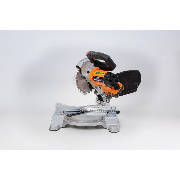 Fuse akumulatorska brushless dijagonalna testera Villager VMS 18020