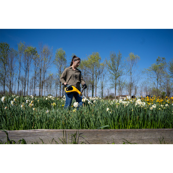 Akumulatorski trimer za travu Stiga GT 100e Kit (sa punjačem i baterijom)