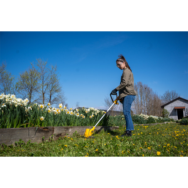 Akumulatorski trimer za travu Stiga GT 100e Kit (sa punjačem i baterijom)