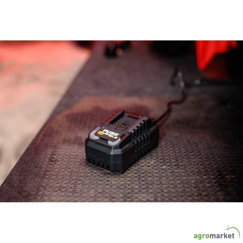 Fuse punjac 18V 2.4 A
