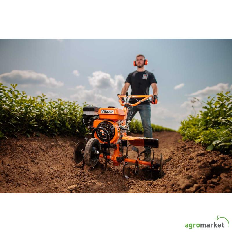 Motorni kultivator Villager VTB 8422 sa plugom za oranje
