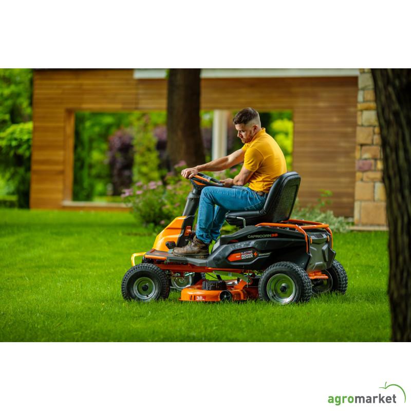 Akumulatorska traktor kosačica Villager Capricorn 38
