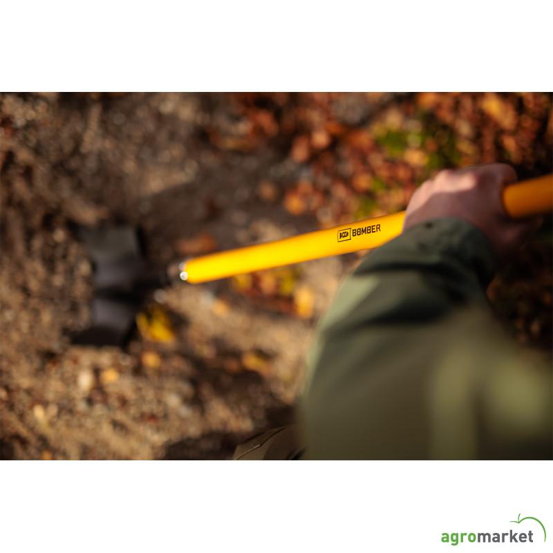 Ašov špicasti sa fibreglass drškom Bomber